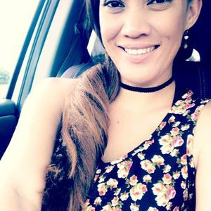 Meet your Posher, Dee